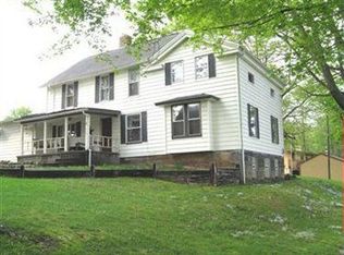 5012 Lakewood Rd, Ravenna, OH 44266