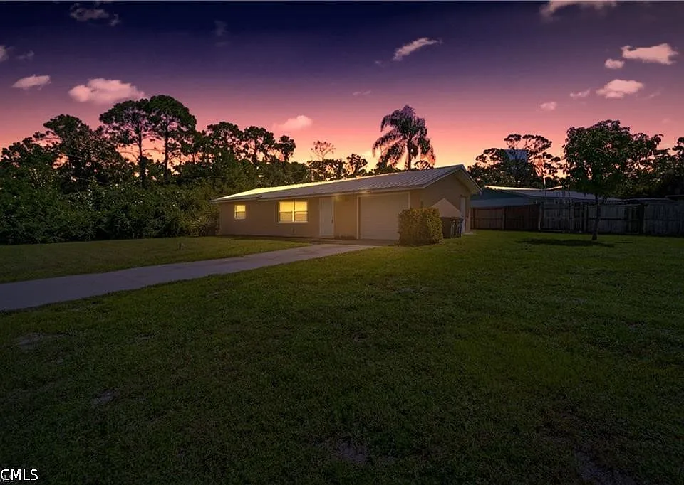 1290 Barrett Rd