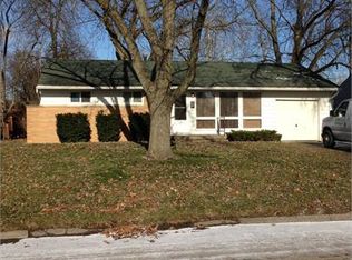 1108 W Eureka St, Champaign, IL