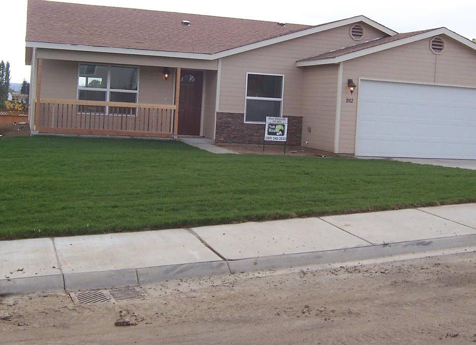 1st image of 1002 Ellen Ln #4