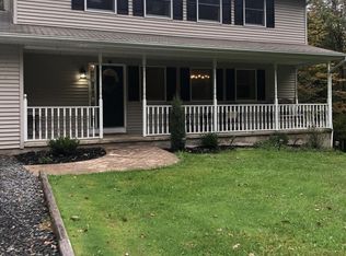 73 Bodle Rd, Dallas, PA 18612