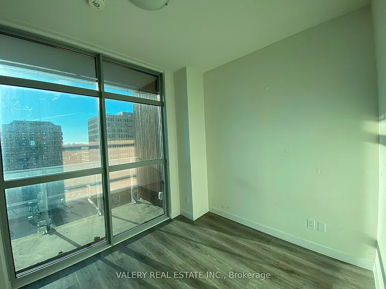 60 Frederick St #809 — Photo 18
