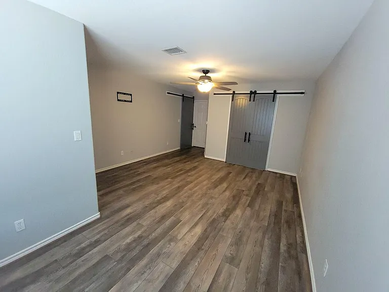 115 Sendero Dr — Photo 15