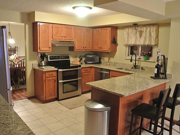 2nd image of 9629 Meadow Wood Dr