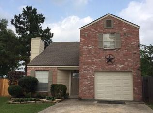 910 Hawthorne Ct, Tomball, TX 77375