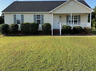 308 Ginwood Ct, Fuquay Varina, NC 27526