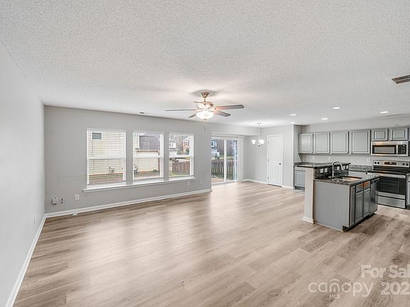 5th image of 6623 Latherton Ln