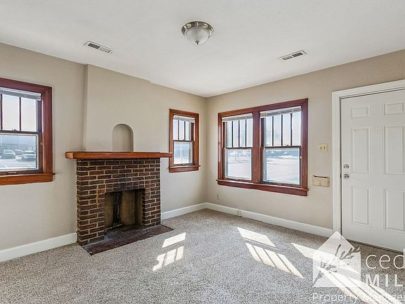 2nd image of 405 N Hillside St APT 8