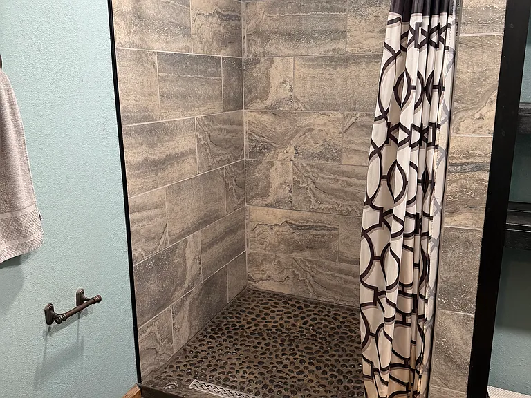 551 Rose St — Photo 7
