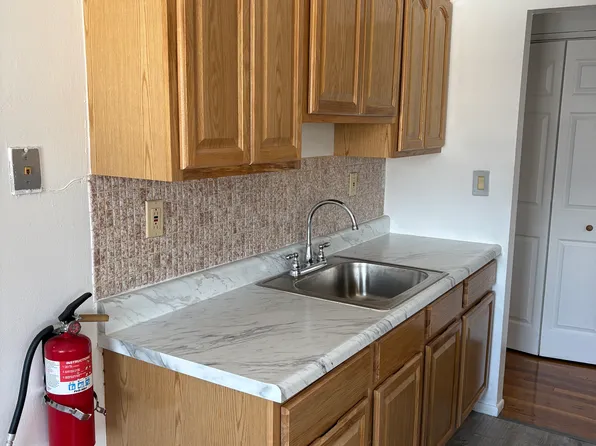 501 North Ave E, Elizabeth, NJ 07201