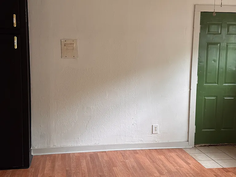 3225 NW 15th St — Photo 13