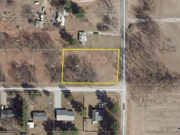 700 S East St, Knox, IN 46534