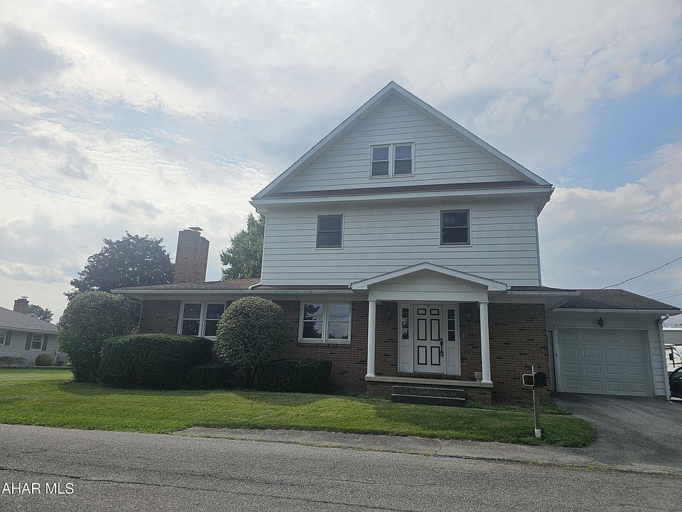 1st image of 205 Bassler St