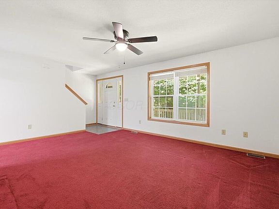 2nd image of 562 Terrace Ridge Cir