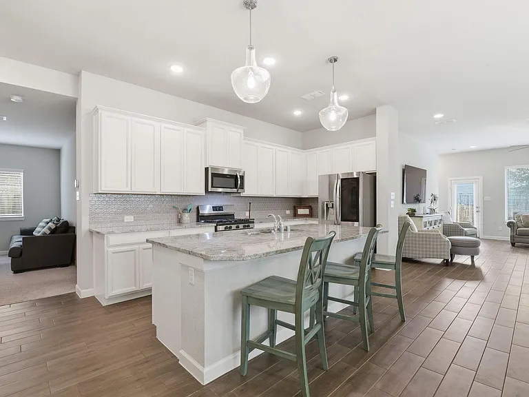 3410 Shockley Ln — Photo 8