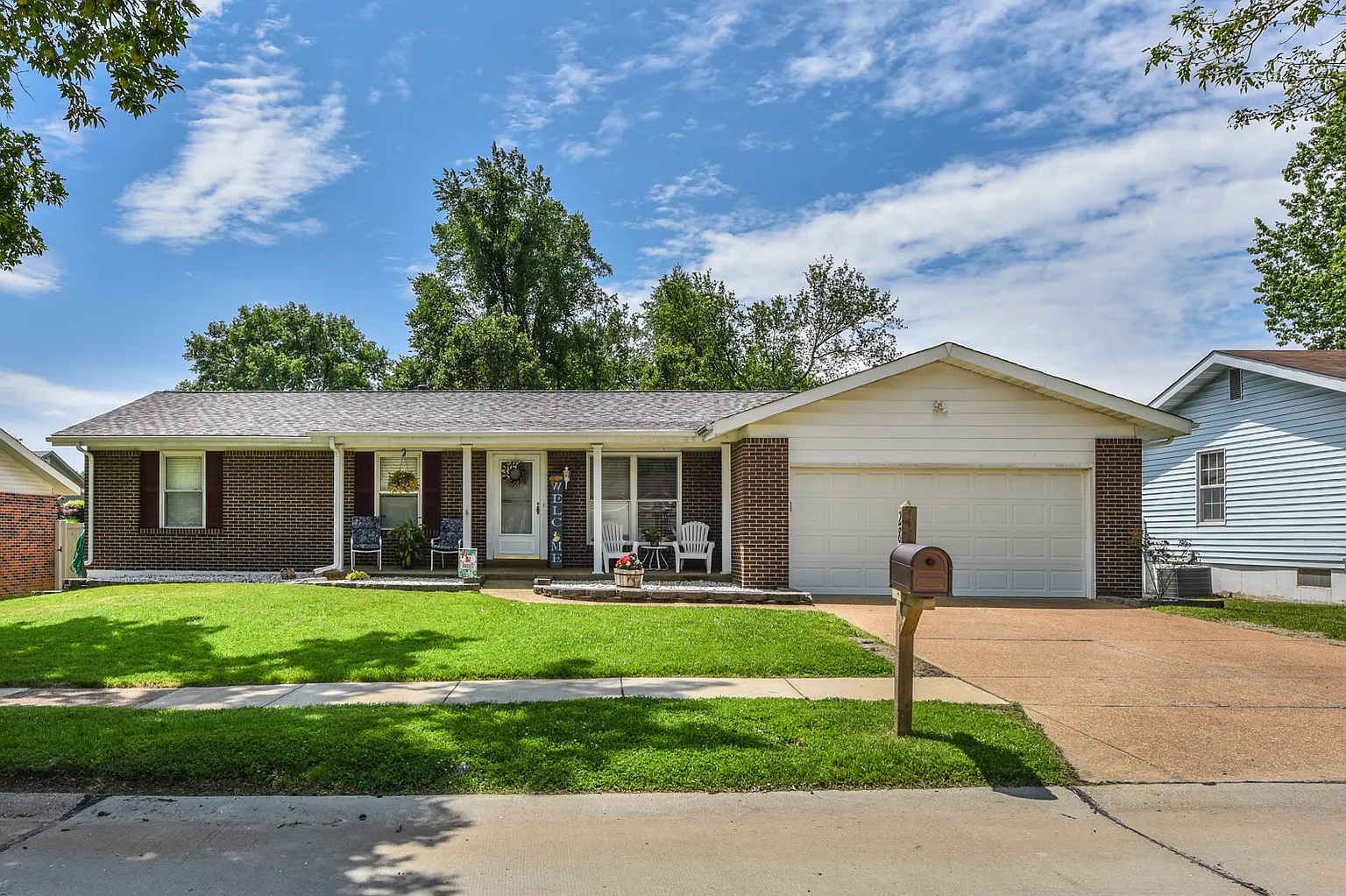 2862 Cathedral Dr photo 1