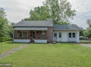 905 Wagner Rd, Glen Burnie, MD 21060