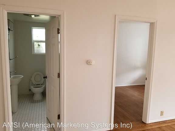 5th image of 114 Willits St