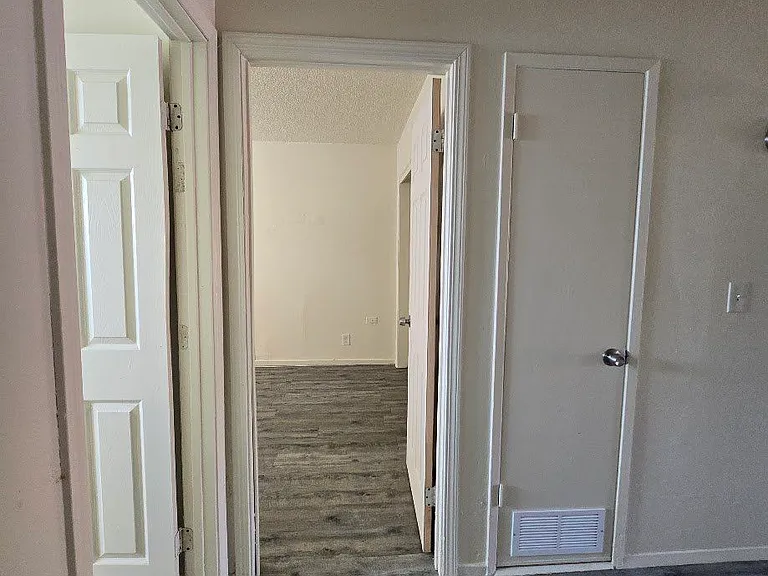 4240 E Clay Ave #1 — Photo 12