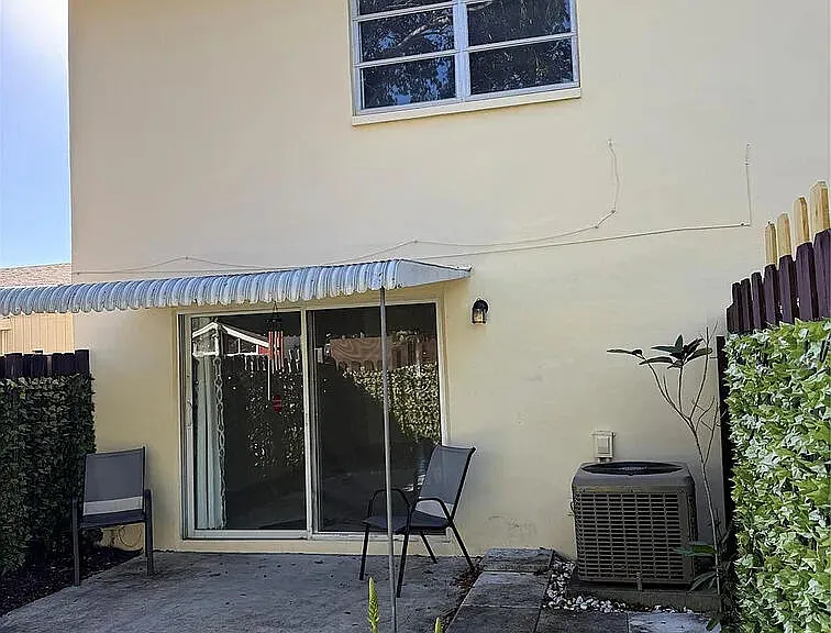 3007 NW 68th St #9C — Photo 16