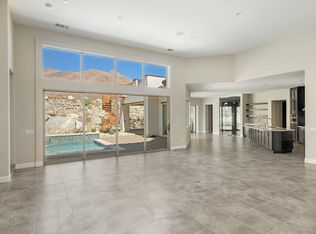 2273 Tuscany Heights Dr, Palm Springs, CA 92262