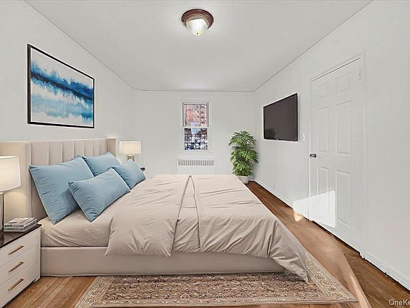 3rd image of 811 Bronx River Road #3C