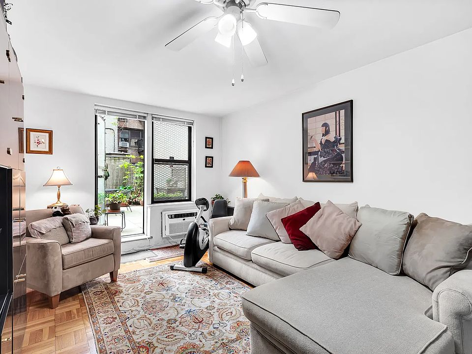 1st image of 150 E 27th St APT 1C