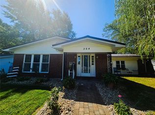 304 Edna Ln, Sparta, IL 62286