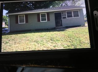 5716 E 40th St, Kansas City, MO 64130