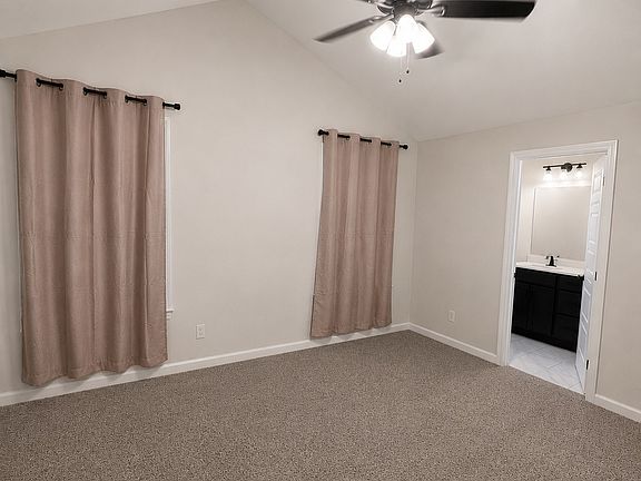 4th image of 769 Gleason Dr