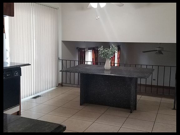 4th image of 8430 Glen Oak Rd