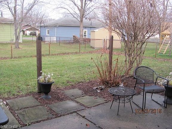 2nd image of 2110 W 39th St