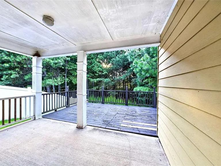744 W Vincent Dr — Photo 43