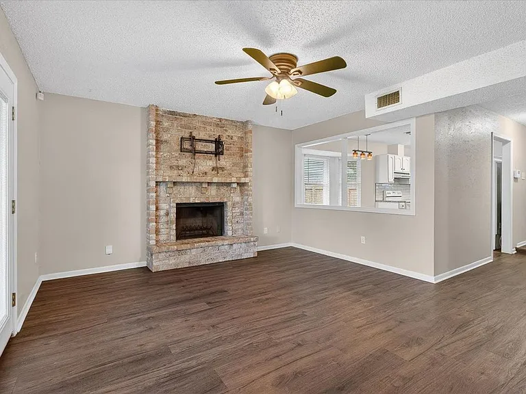 4026 Northwood Dr — Photo 16