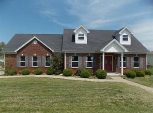 1308 Augusta Dr, Lawrenceburg, KY 40342