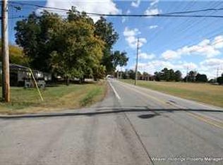 5640 Oakwood Rd NW, Huntsville, AL 35806