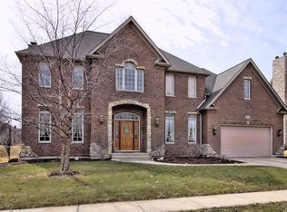 764 Evergreen Ln, Sugar Grove, IL 60554