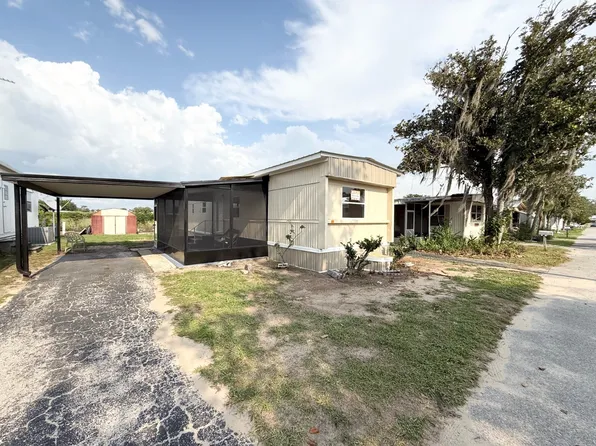 11743 Lisa Halasz Ln, Thonotosassa, FL 33592