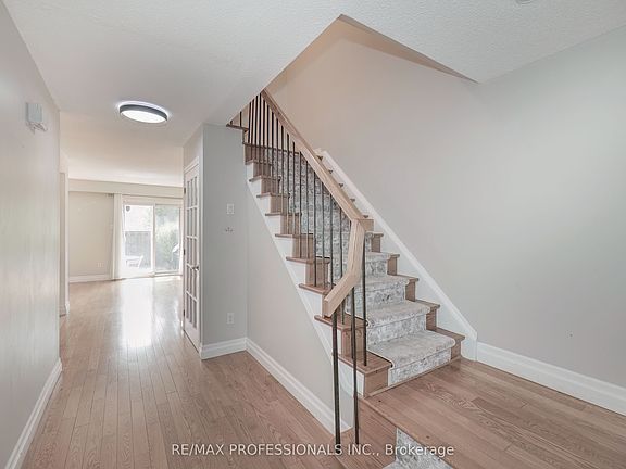 3rd image of 1951 Rathburn Rd E #20