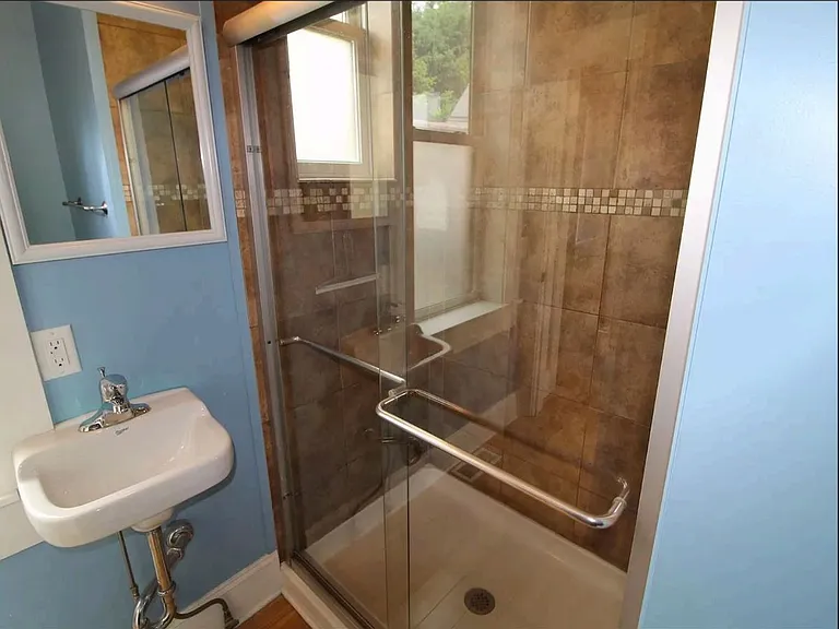 636 S Pearl St — Photo 10