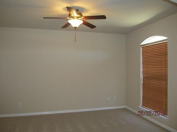 2nd image of 116 Dogwood Trl