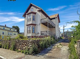 19 High St, Lynn, MA 01902