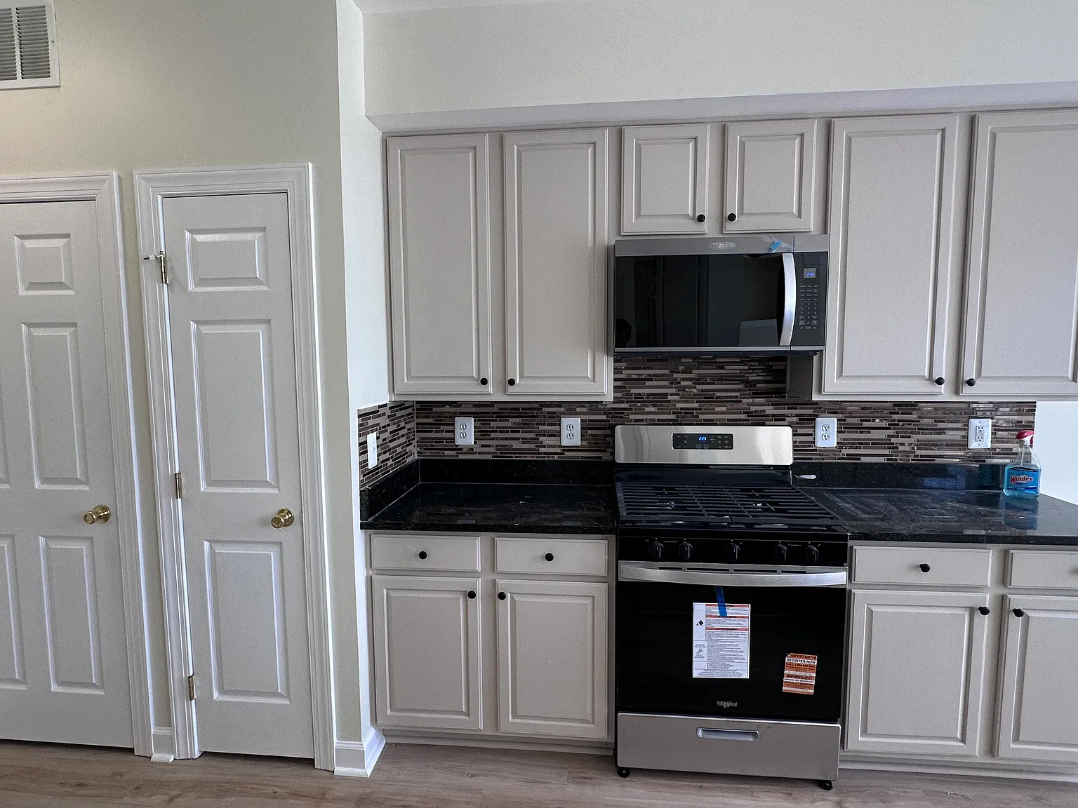 3 bed, 2.5 bath, 1634 sqft, $2,900 — Photo 4