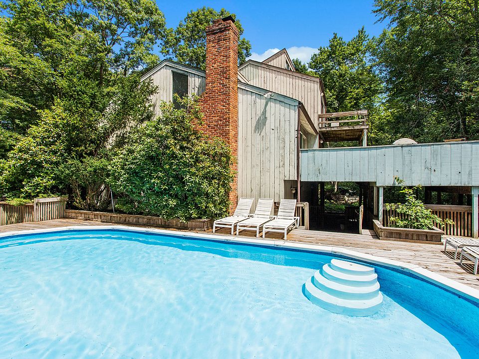 7 Wolf Swamp Ln, Southampton, NY 11968 Zillow
