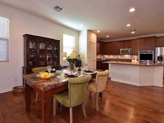 2nd image of 4756 E Tierra Buena Ln