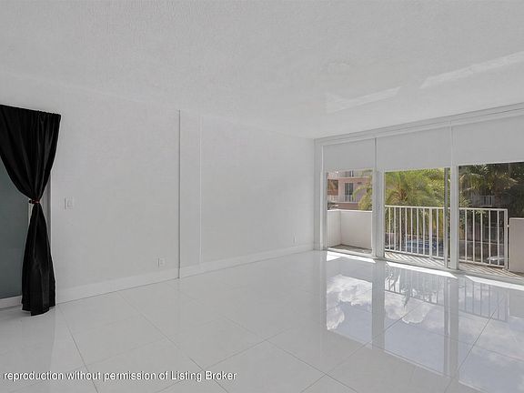 2nd image of 401 Peruvian Ave #2010