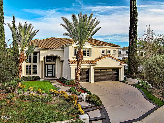 3rd image of 3860 Mountain Shadows Rd