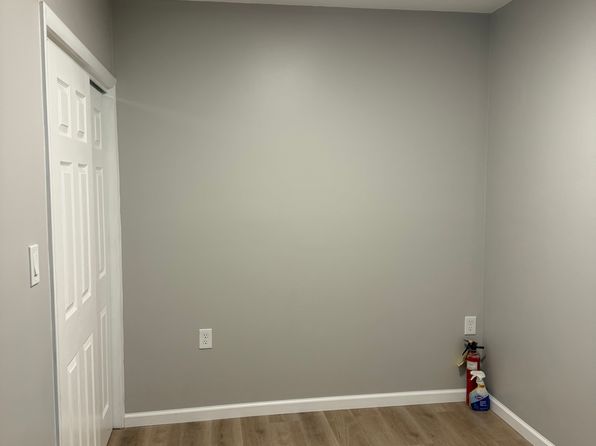 19 W Main St #2