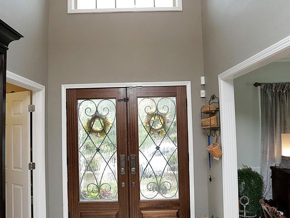 2nd image of 2224 Sunningdale Dr