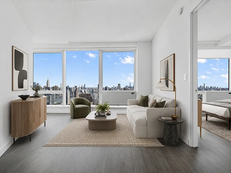 22-44 Jackson Ave #3910 — Photo 3